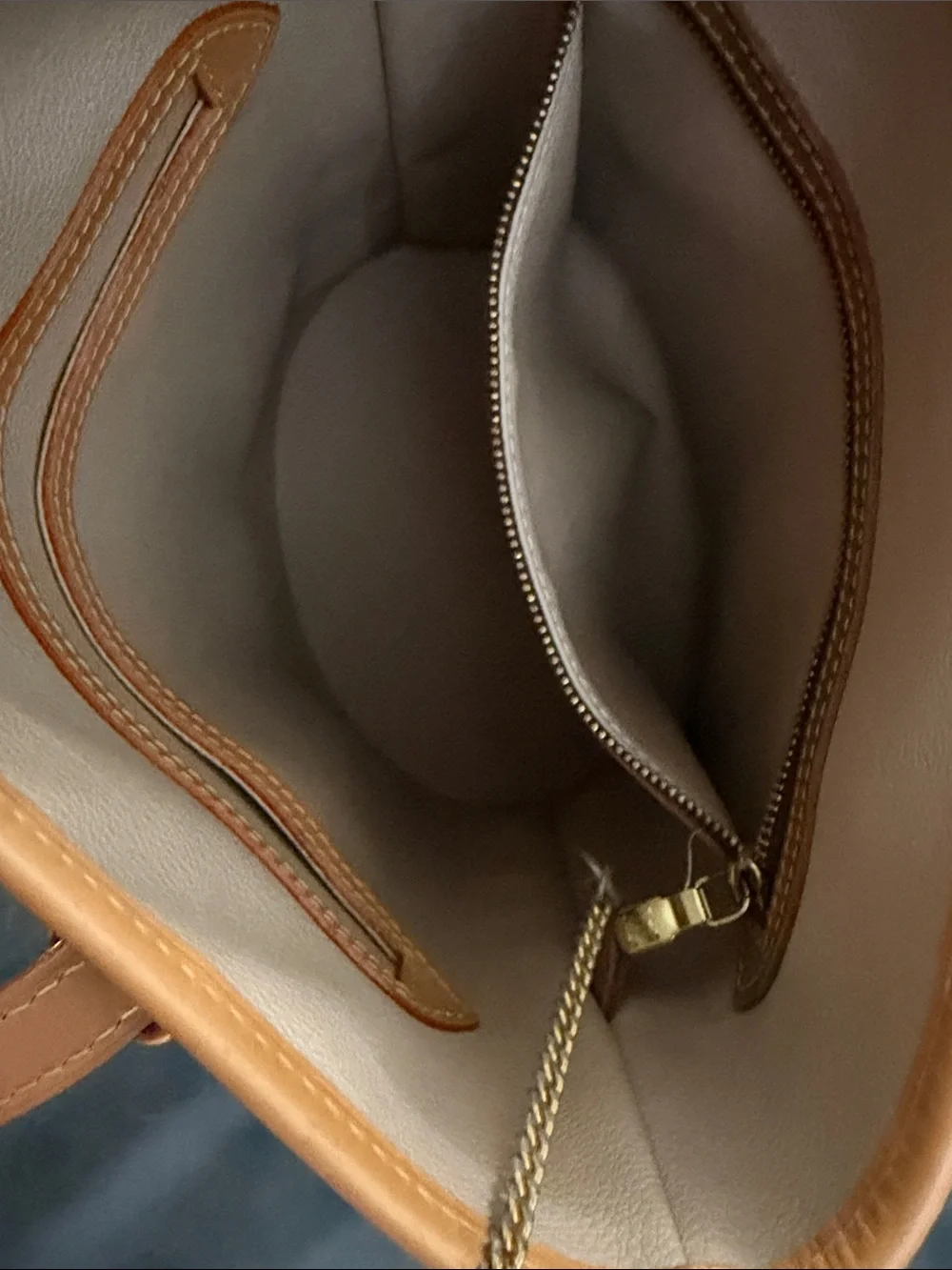 Louis Vuitton Petite Monogram Canvas Bucket Bag 23